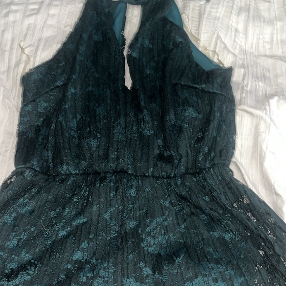 Charlotte Russe green romper - Picture 3 of 5